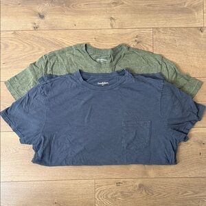 Goodfellow & Co Men’s Tee Shirts - Size L